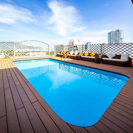 Navy Hotel На Транг Екстериор снимка