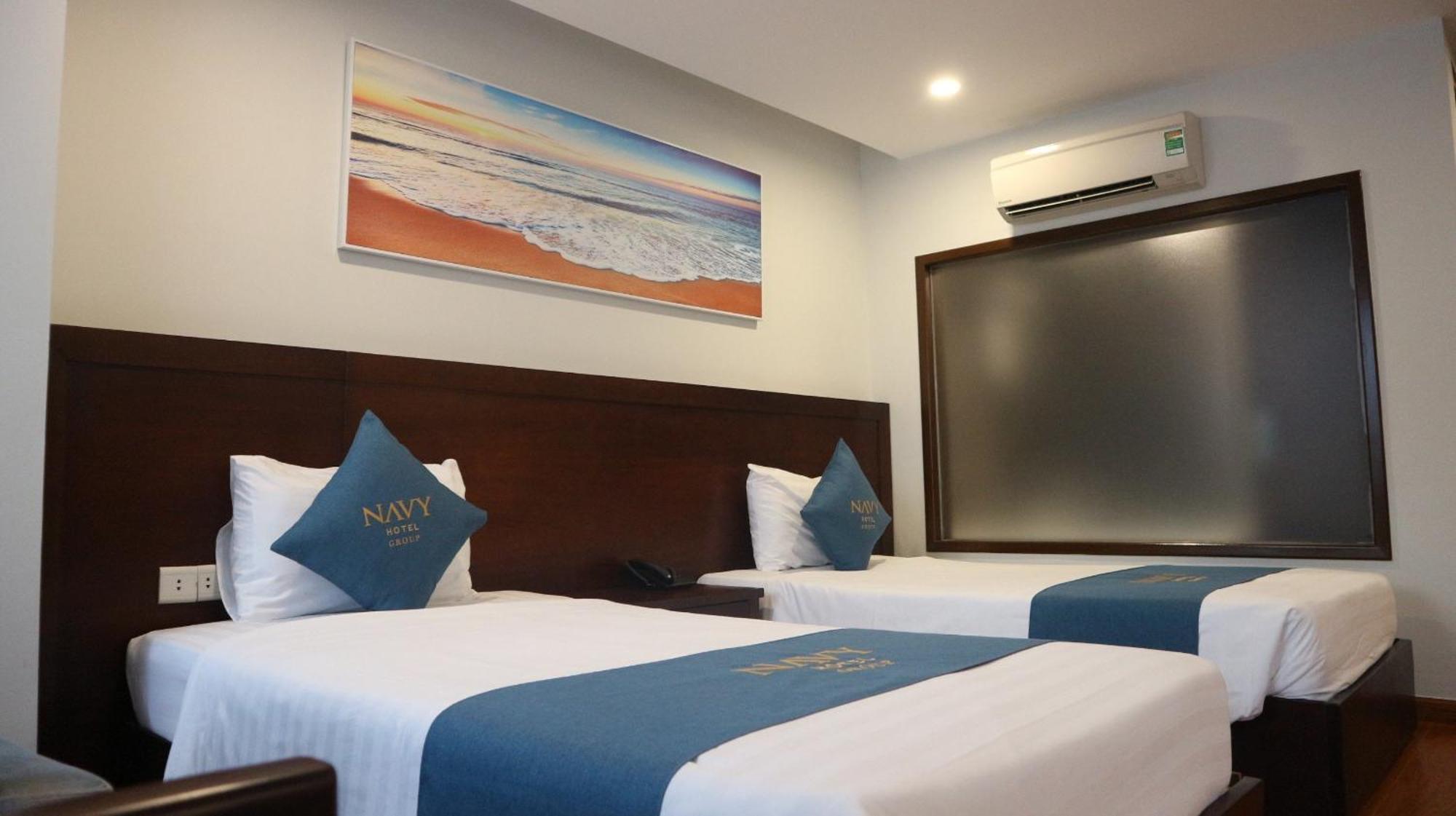Navy Hotel На Транг Екстериор снимка