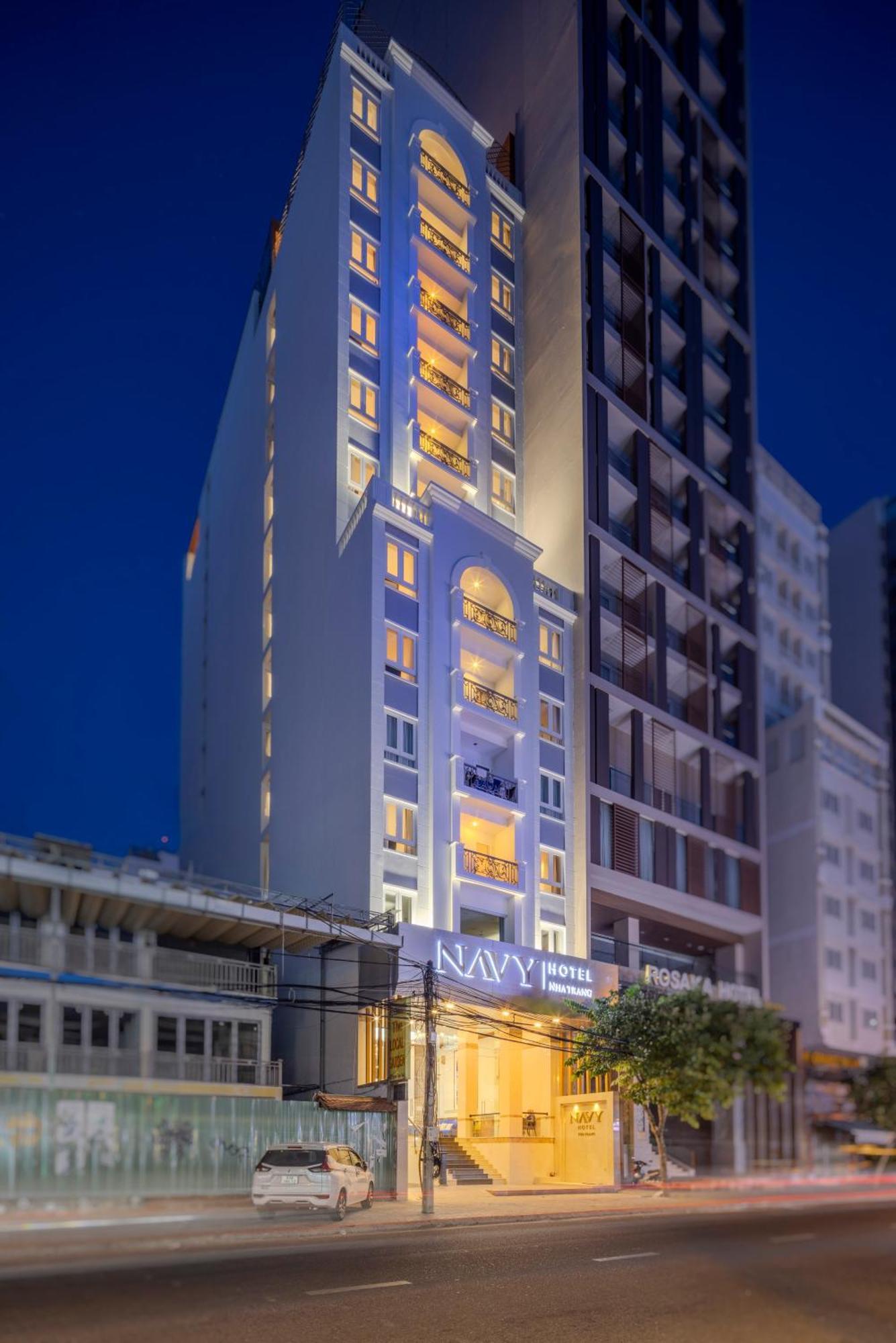 Navy Hotel На Транг Екстериор снимка
