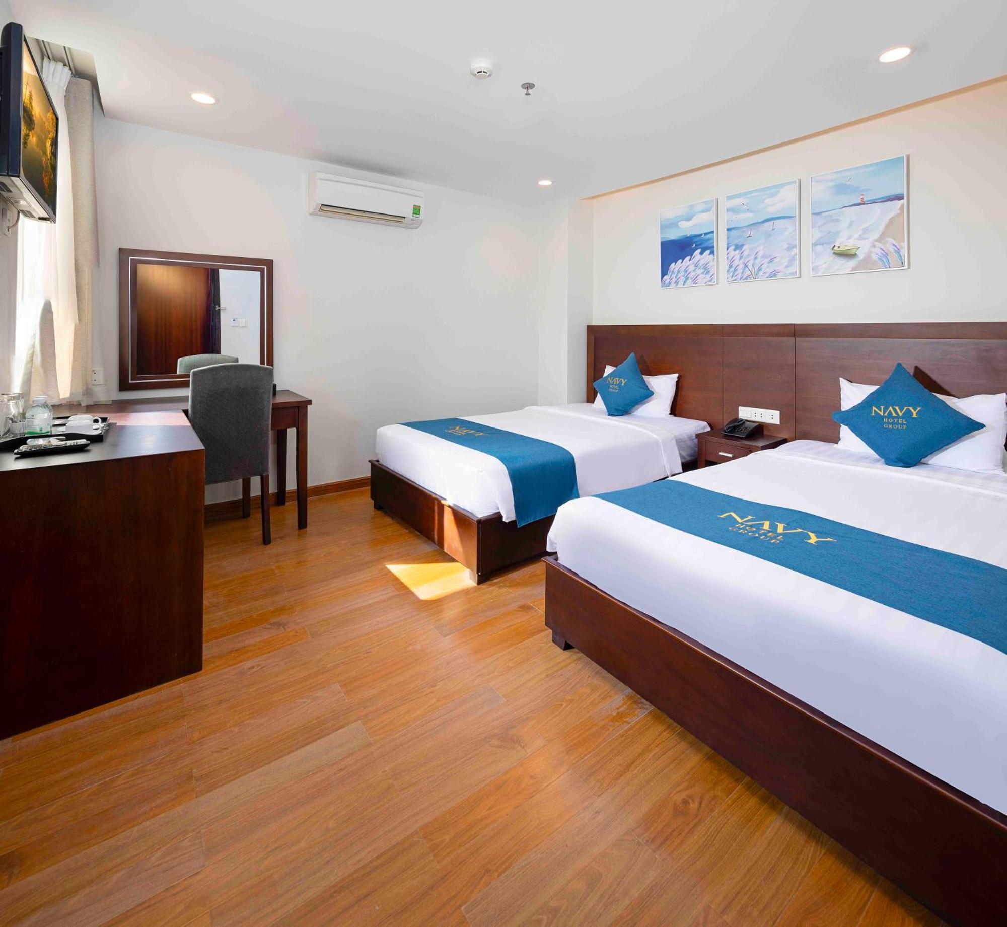 Navy Hotel На Транг Екстериор снимка