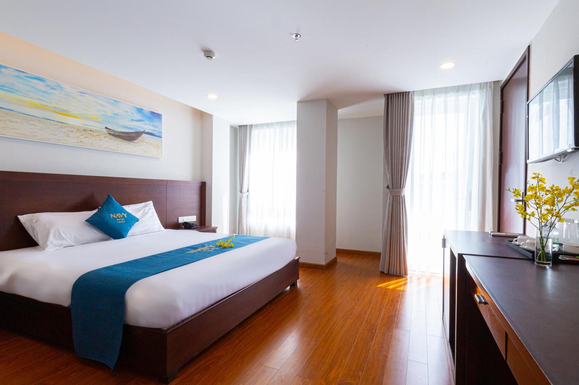 Navy Hotel На Транг Екстериор снимка