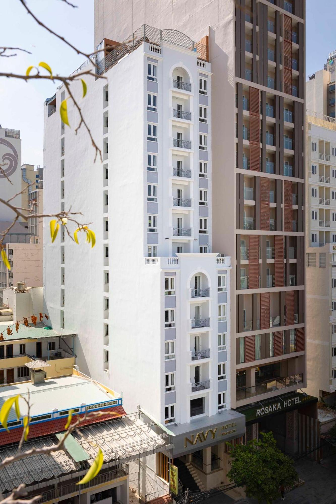 Navy Hotel На Транг Екстериор снимка