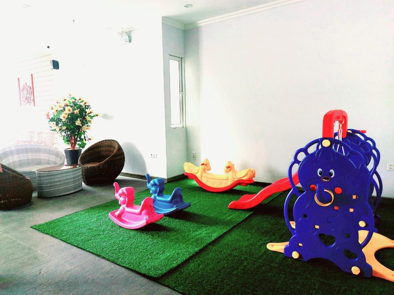 Navy Hotel На Транг Екстериор снимка