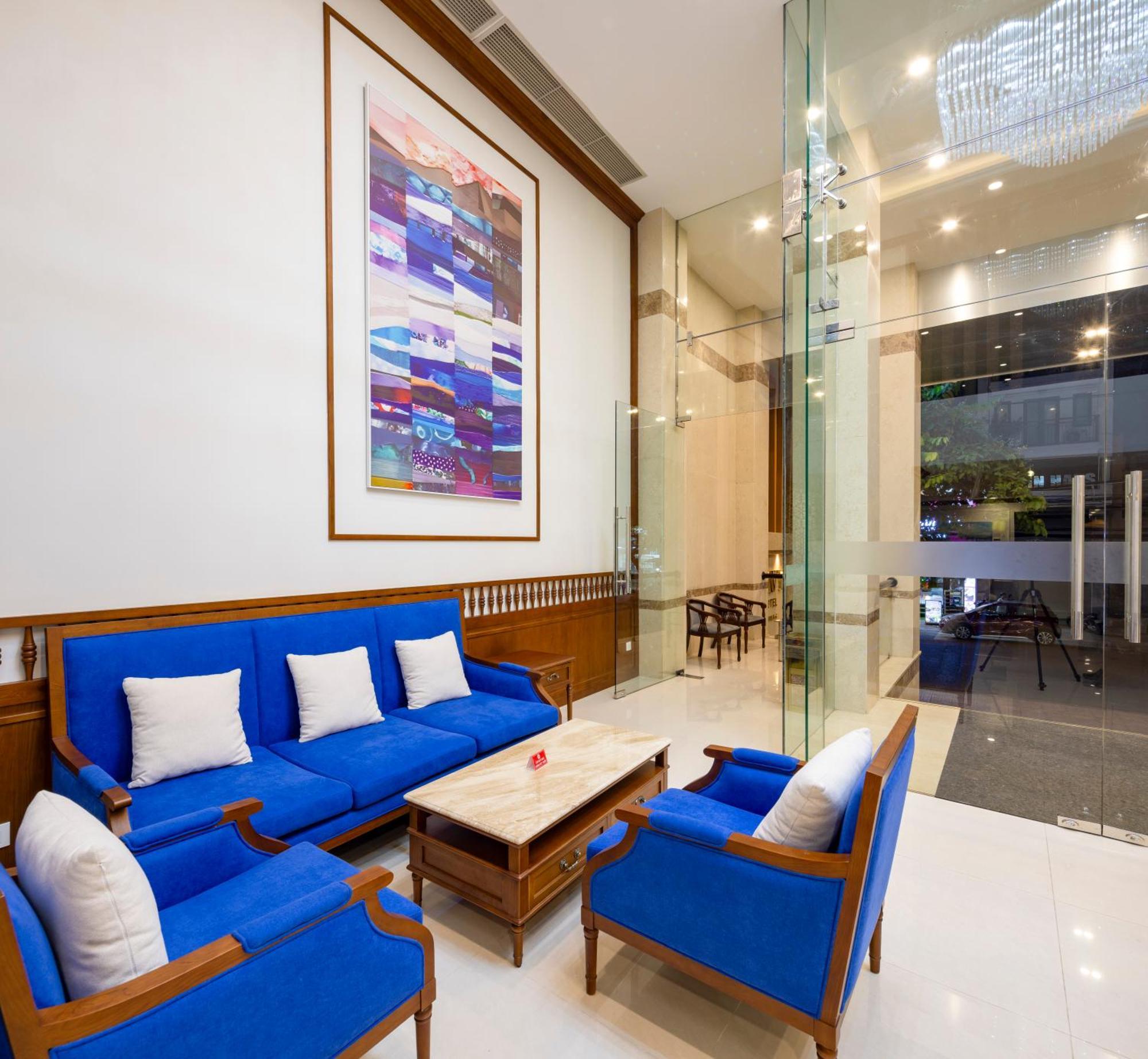 Navy Hotel На Транг Екстериор снимка