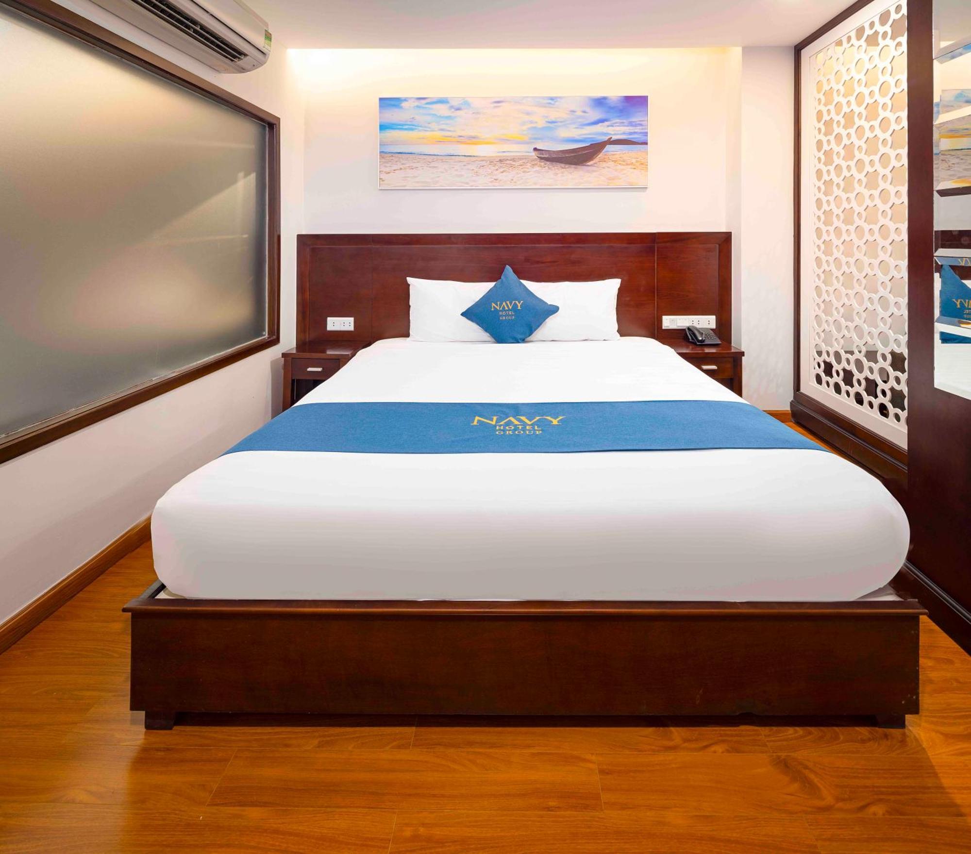 Navy Hotel На Транг Екстериор снимка